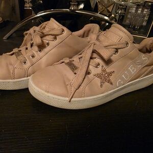 GUESS Women's Blush Pink Star Accent Lace-Up Sneakers